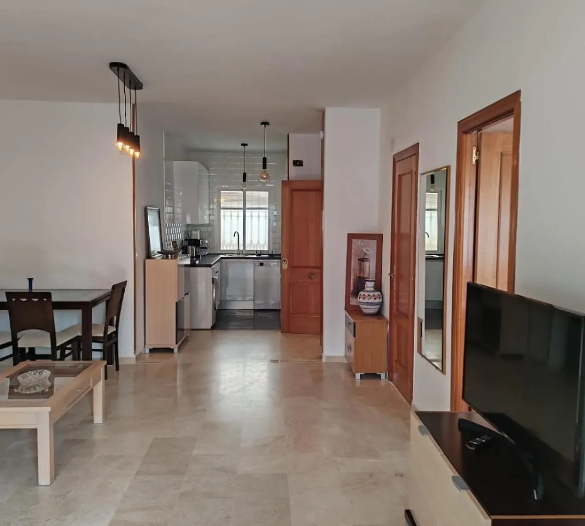 Seaview Apartment With Great Amenities & Facilities Benalmadena
